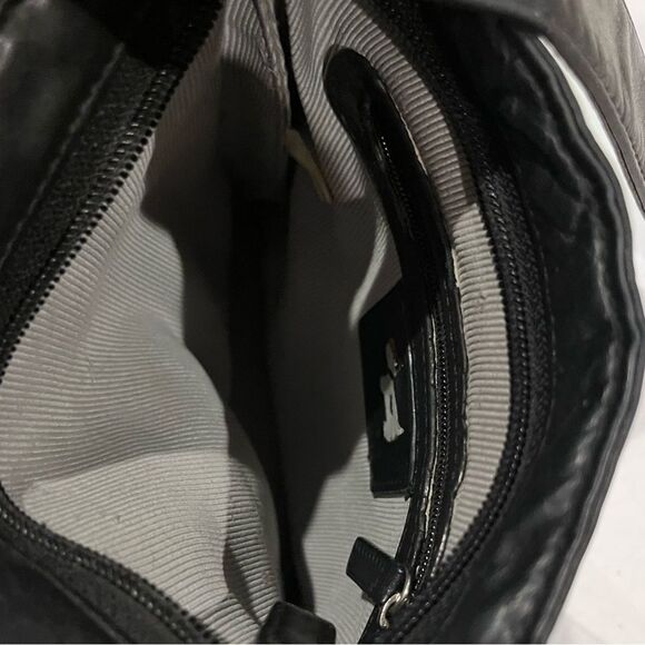 Radley London Black Leather Crossbody Bag - Picture 4 of 9